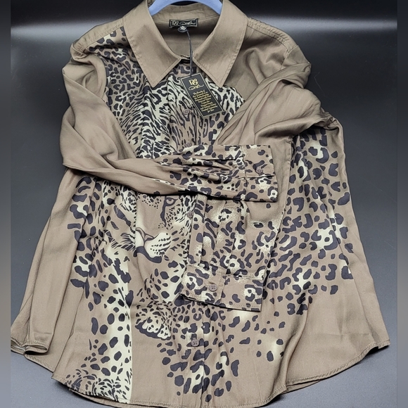🆕️🐆Diane Gilman Amimal Print Silky Blouse - Picture 9 of 10